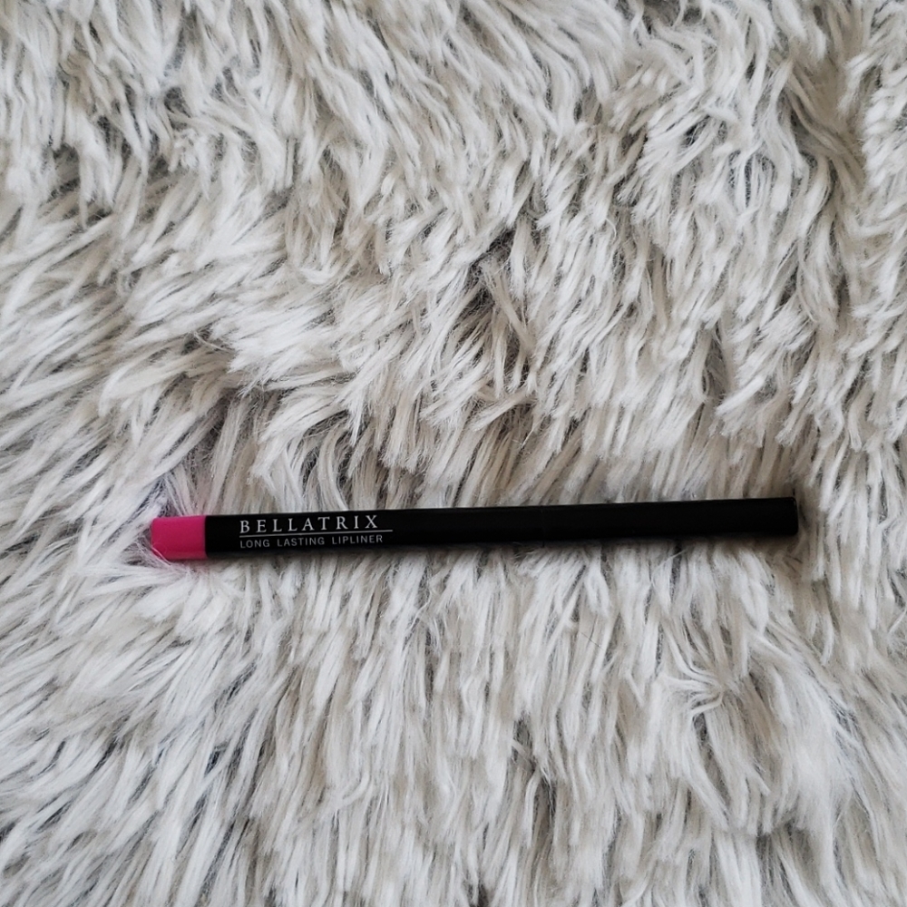 Bellatrix lipliner